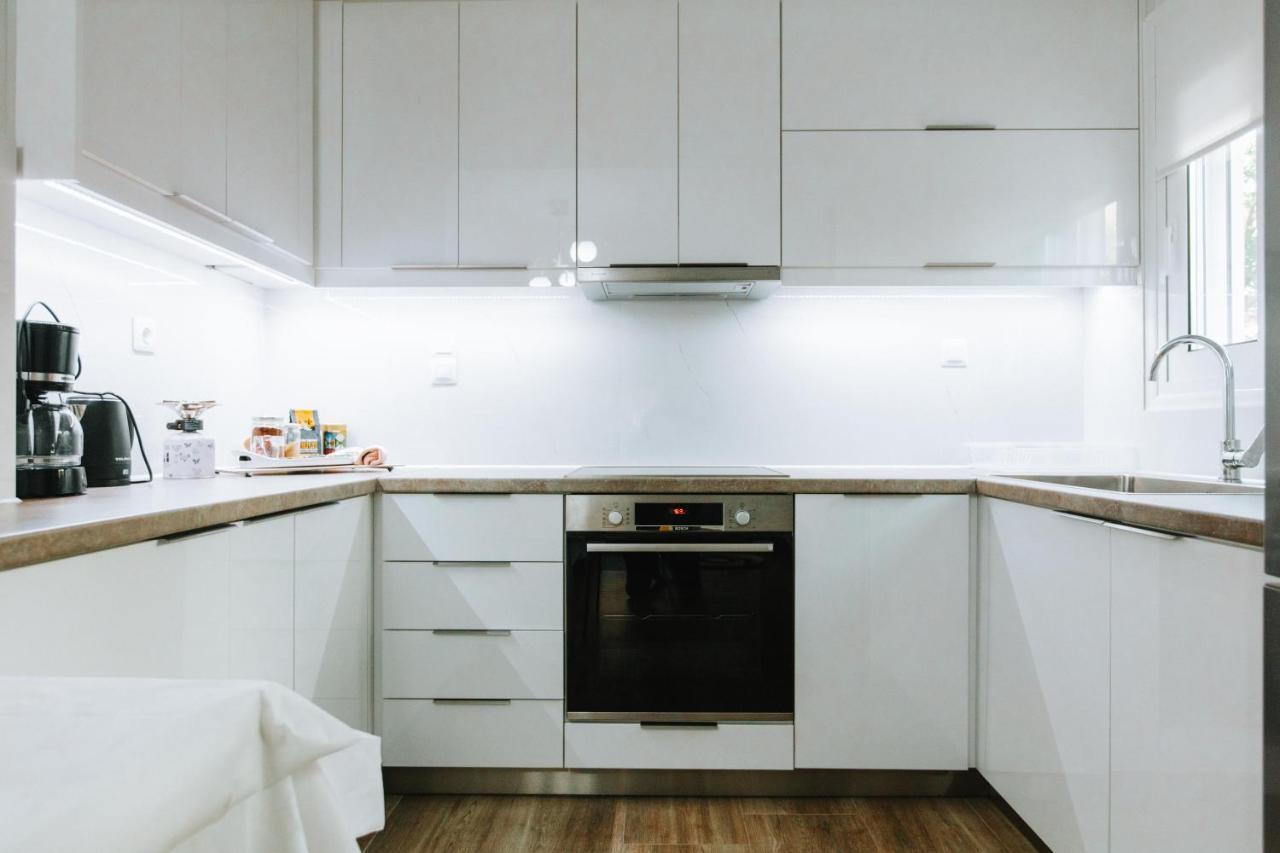 Hermes Apartment *